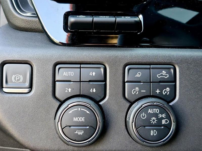 Chevrolet Silverado 1500 21