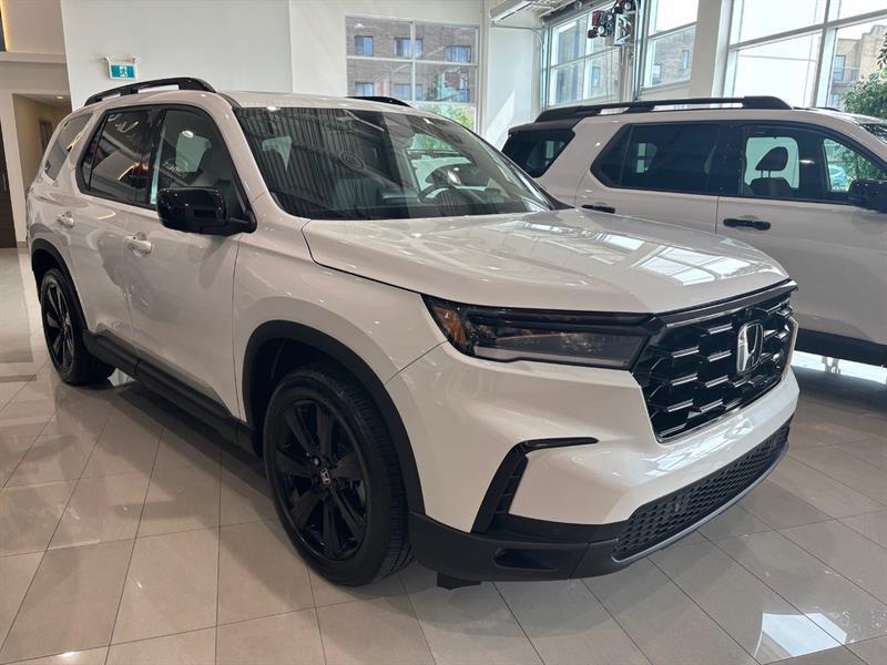 2025 Honda Pilot - Image 2
