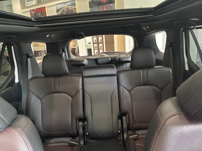 2025 Honda Pilot - Image 9