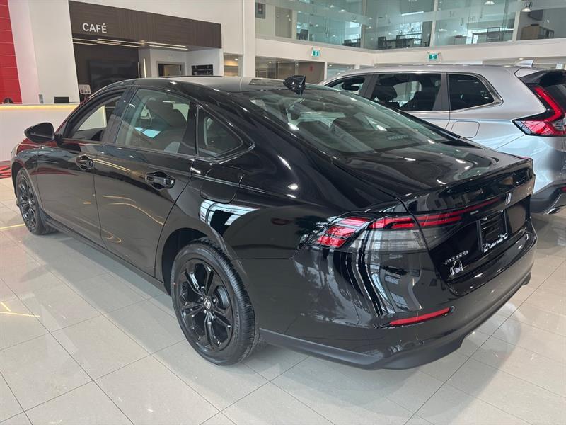 2025 Honda Accord - Image 4