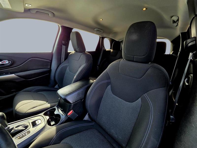 jeep Cherokee 2019 - 12