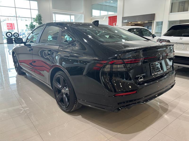 2025 Honda Accord - Image 4