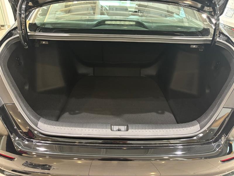 2025 Honda Accord - Image 11