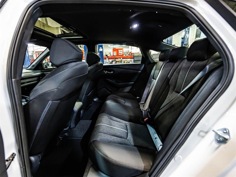 2024 Honda Accord - Image 13