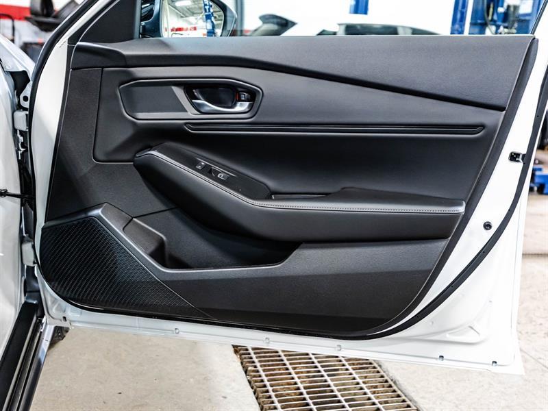 2024 Honda Accord - Image 16