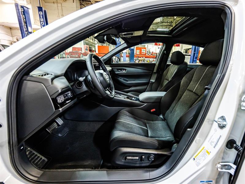 2024 Honda Accord - Image 19