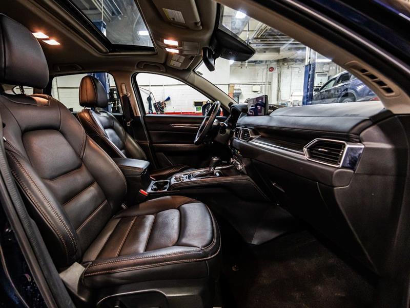 2022 Mazda CX-5 - Image 18