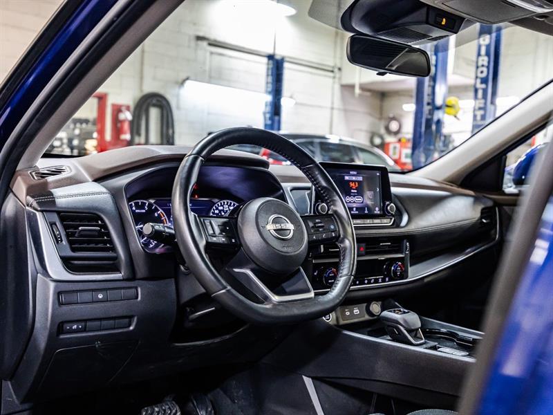2023 Nissan Rogue - Image 21