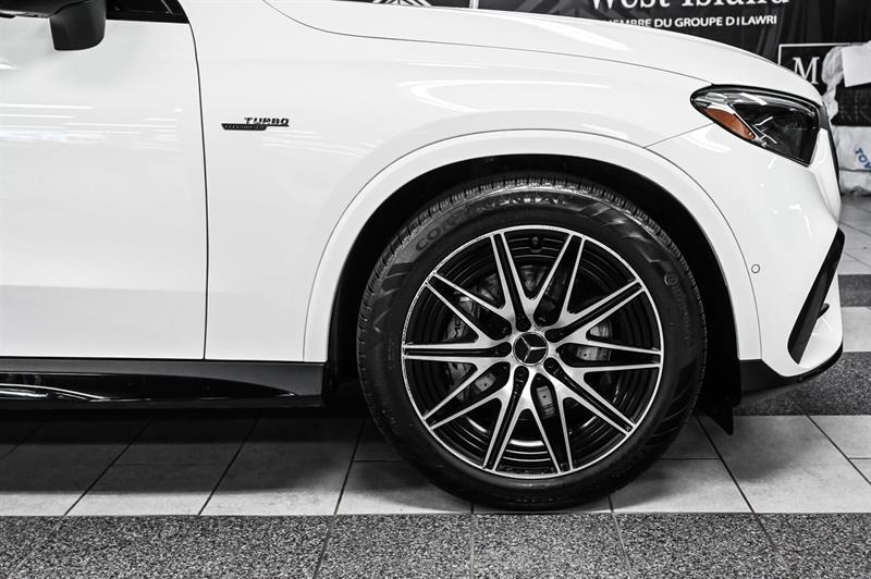 2024 Mercedes-Benz GLC - Image 10