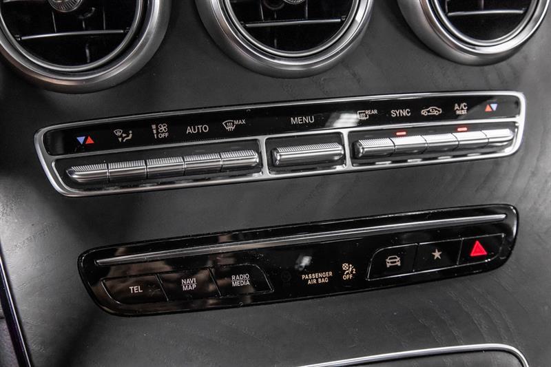 2022 Mercedes-Benz GLC - Image 35