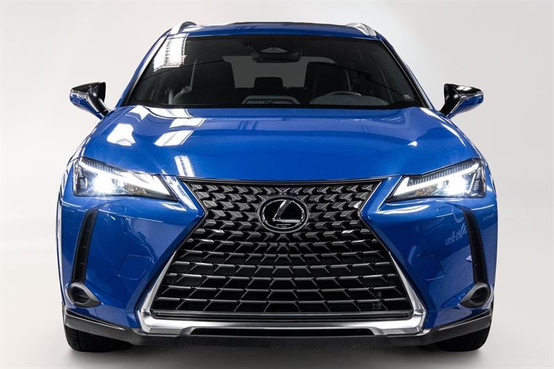 2025 Lexus UX - Image 2