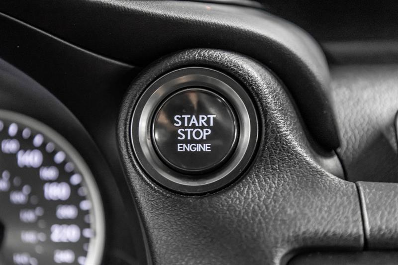 2022 Lexus IS - Image 25