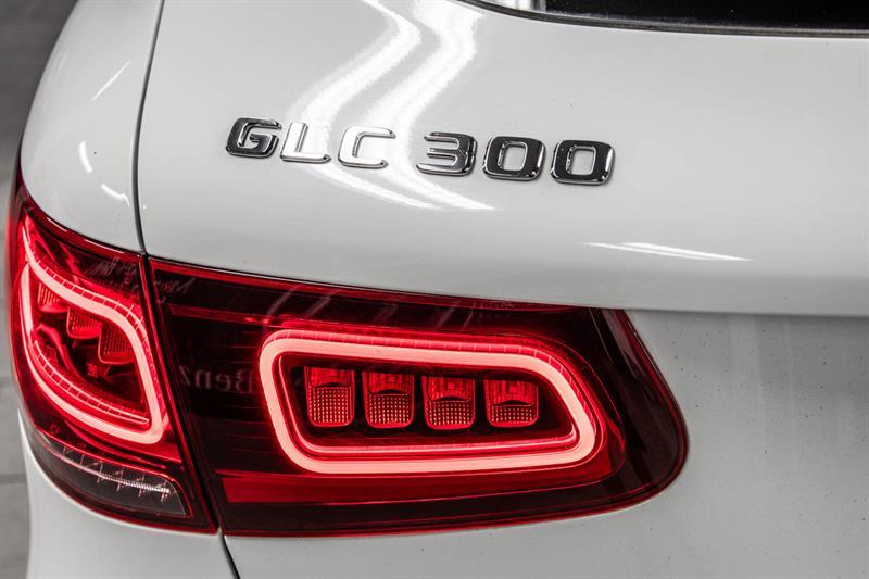 2020 Mercedes-Benz GLC - Image 13