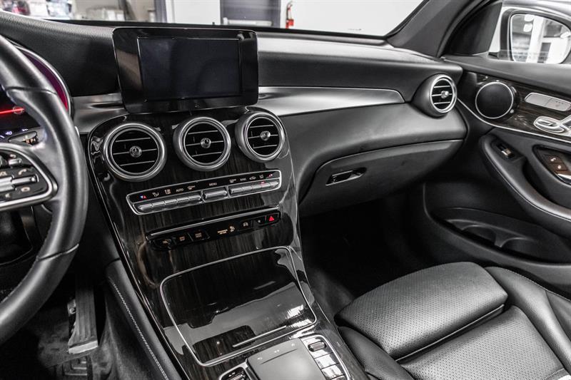 2020 Mercedes-Benz GLC - Image 24