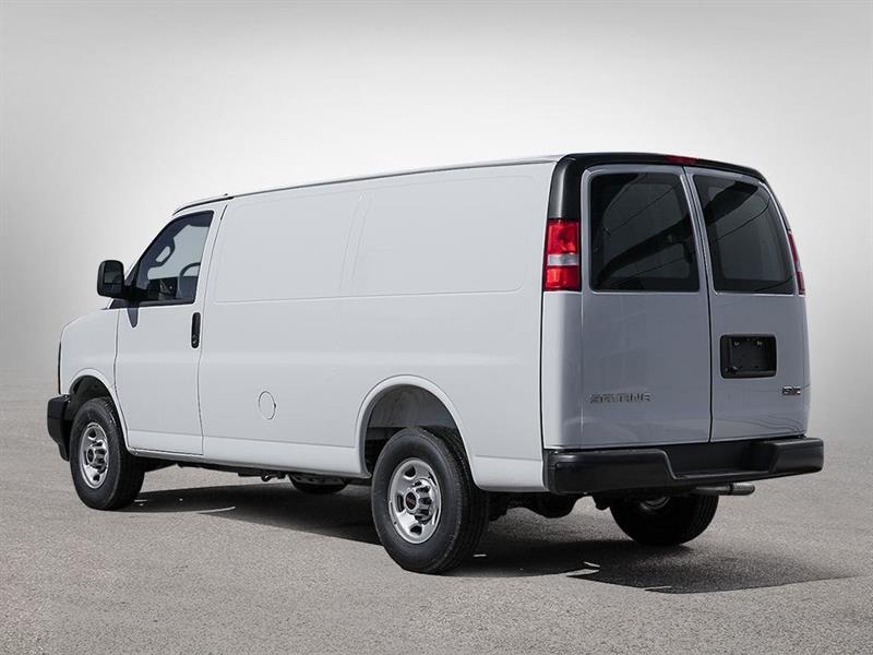GMC Savana 4