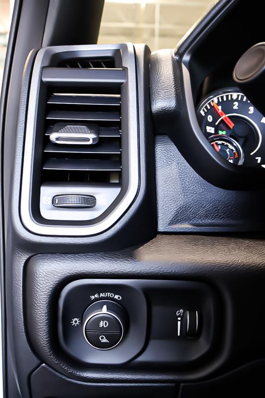 ram 1500 2025 - 18