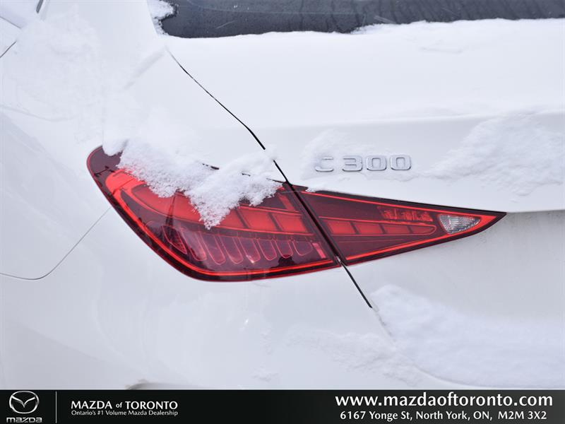 mercedes-benz C300 2023 - 7