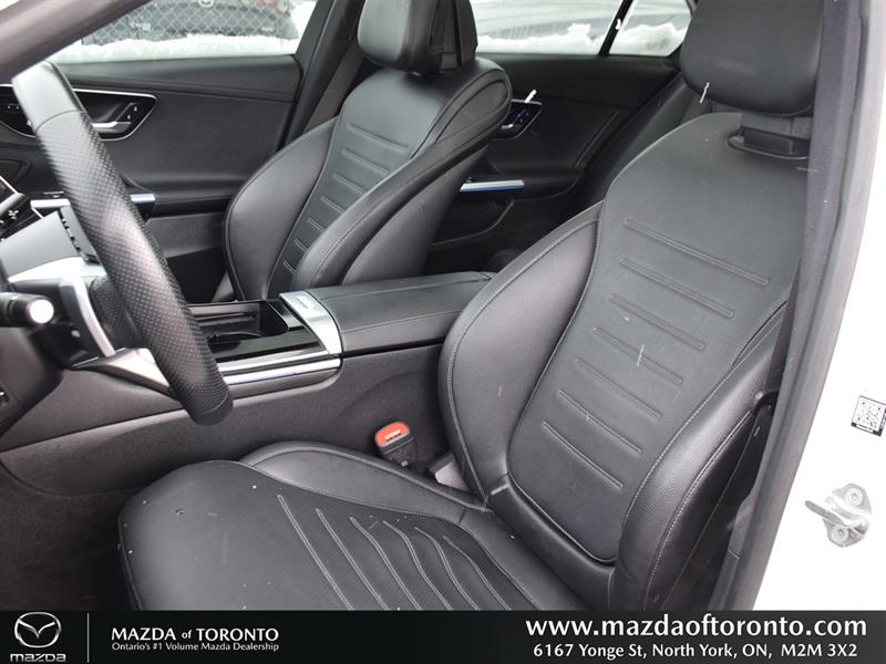 mercedes-benz C300 2023 - 13