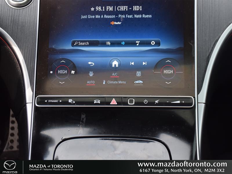 mercedes-benz C300 2023 - 23