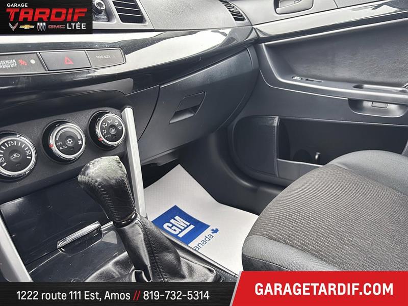 Mitsubishi Lancer 12