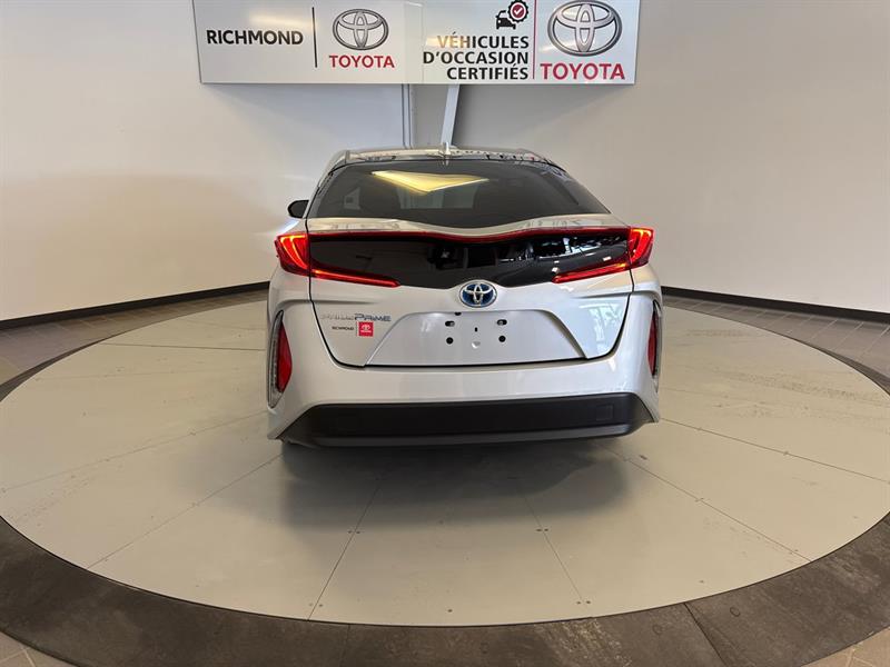 Toyota Prius Prime 7