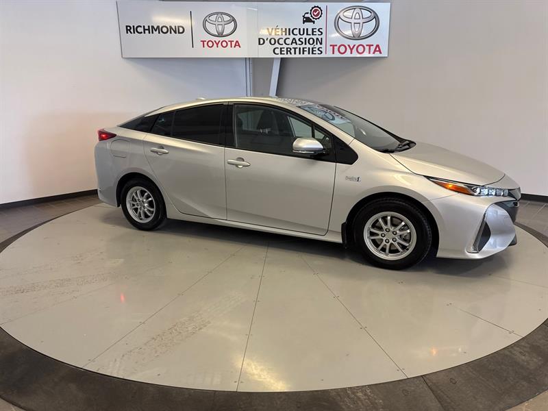 Toyota Prius Prime 11