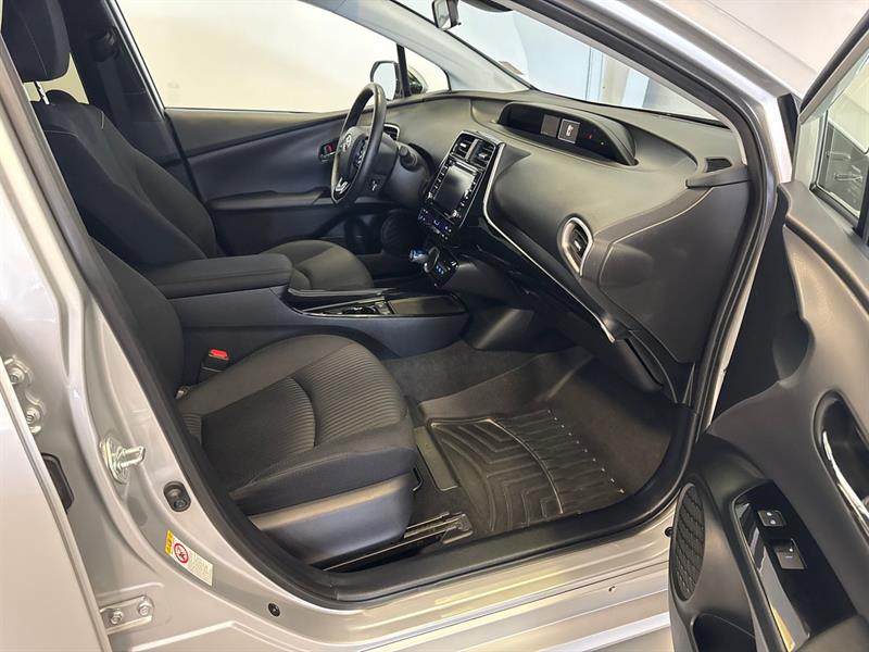 Toyota Prius Prime 19