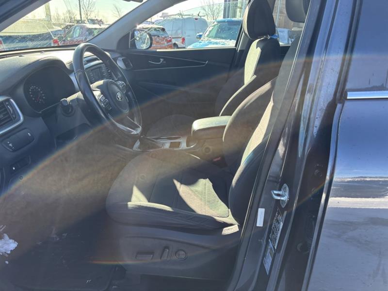 kia Sorento 2016 - 11
