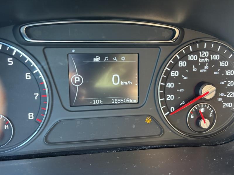 kia Sorento 2016 - 13