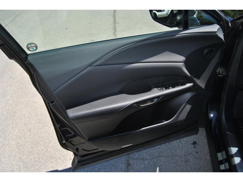 2023 Lexus RX - Image 12