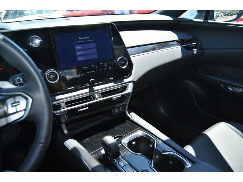 2023 Lexus RX - Image 16