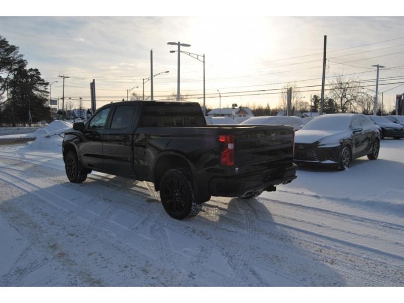 2024 Chevrolet Silverado 1500 - Image 3