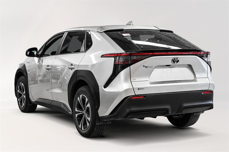 2024 Toyota BZ4X - Image 13