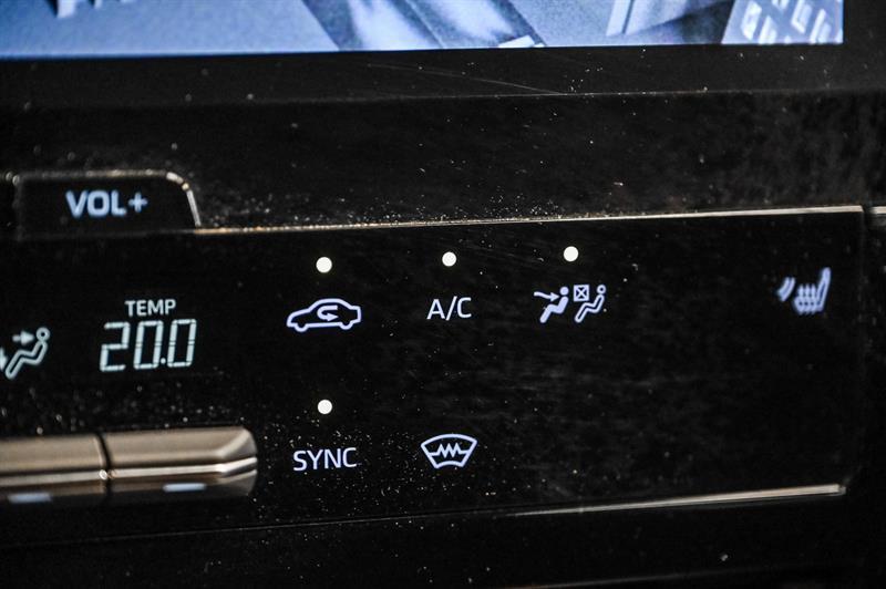 2024 Toyota BZ4X - Image 31