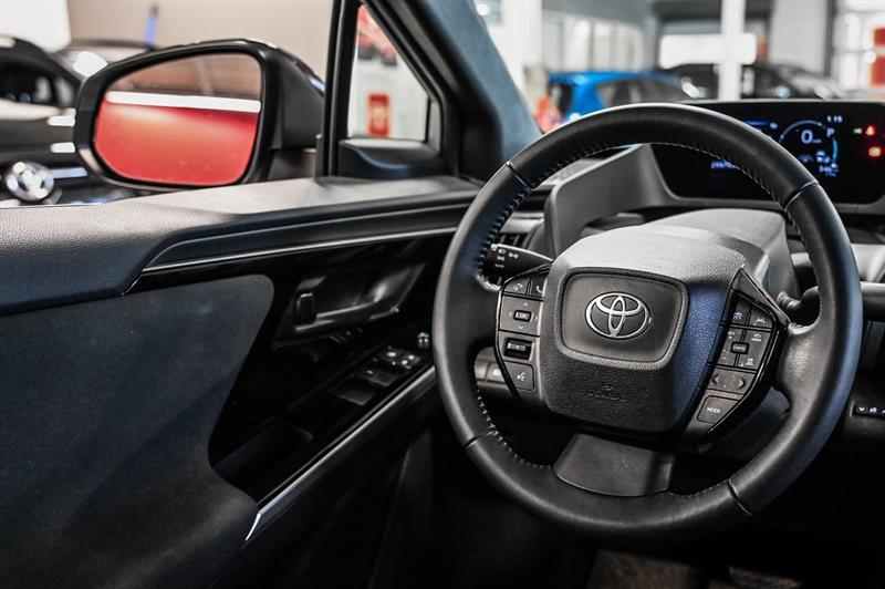 2024 Toyota BZ4X - Image 34