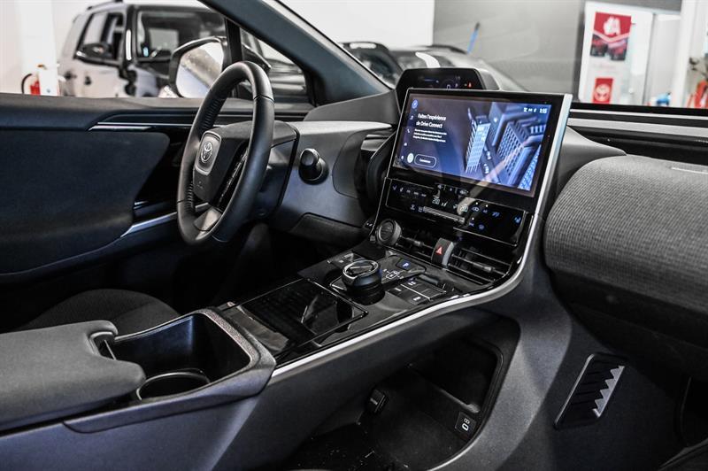 2024 Toyota BZ4X - Image 35