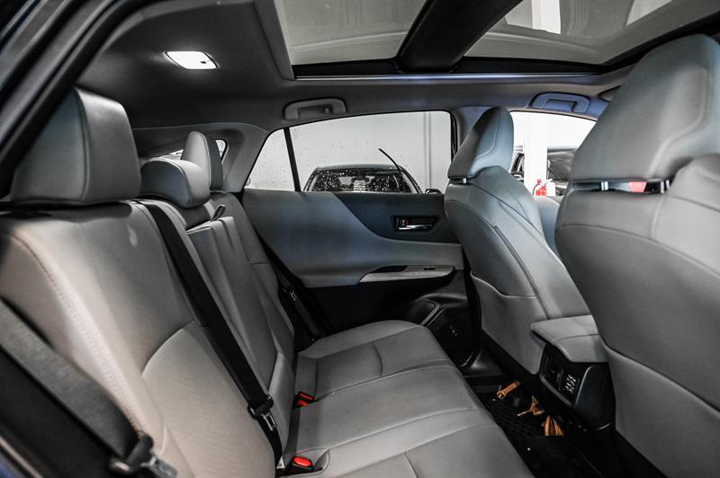 2022 Toyota Venza - Image 35