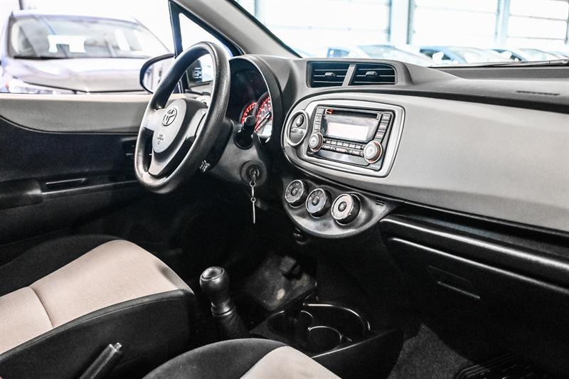 2013 Toyota Yaris - Image 26