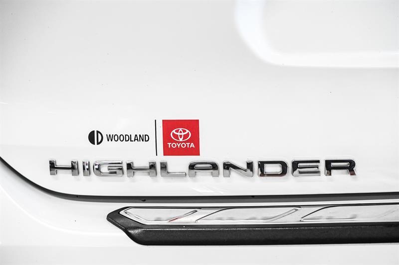 2020 Toyota Highlander - Image 14