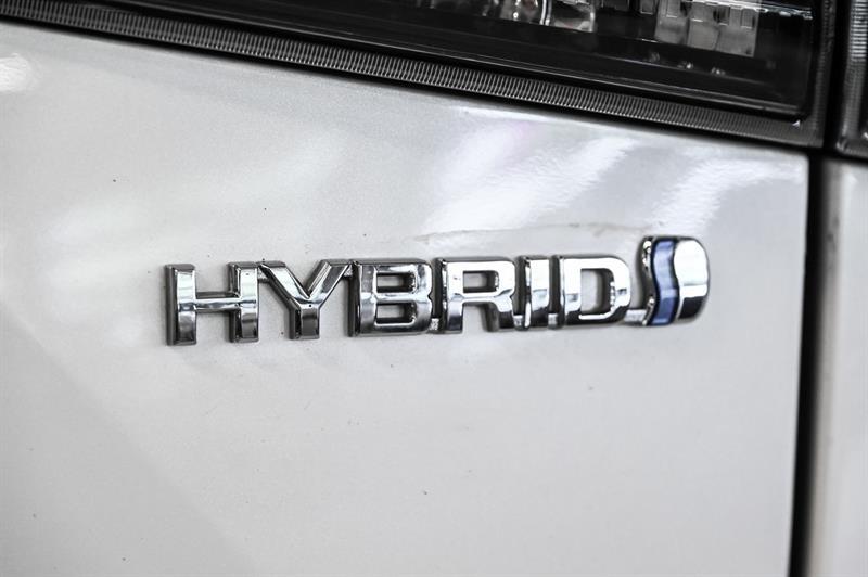 2020 Toyota Highlander - Image 16