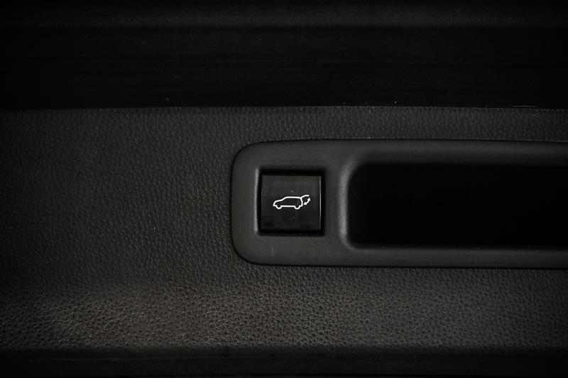 2020 Toyota Highlander - Image 20