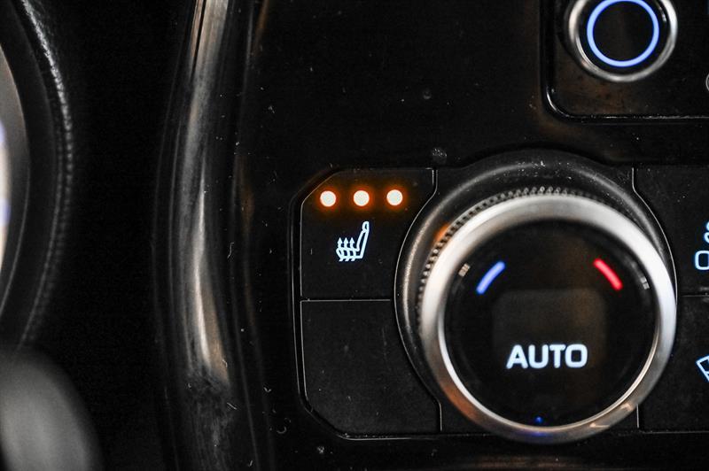 2020 Toyota Highlander - Image 28