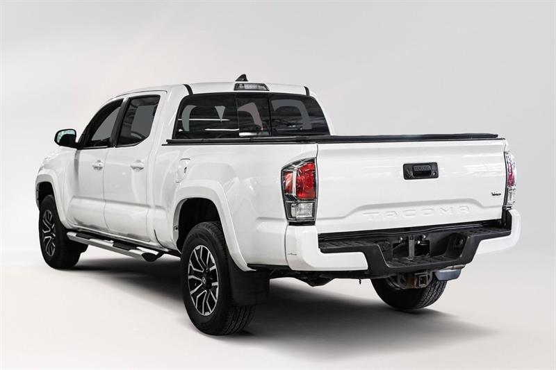 2020 Toyota Tacoma - Image 13