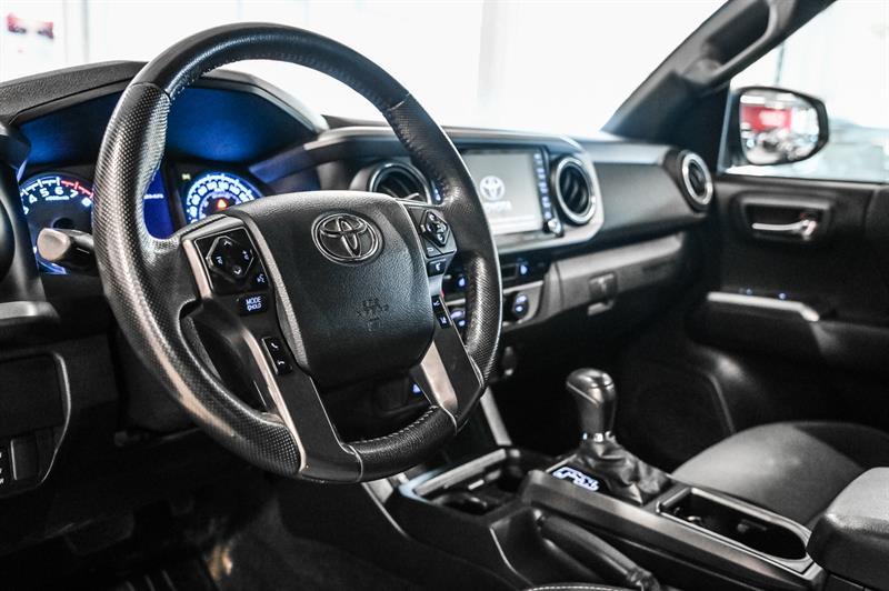 2020 Toyota Tacoma - Image 21