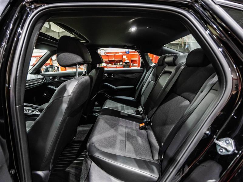 2025 Honda Civic - Image 13