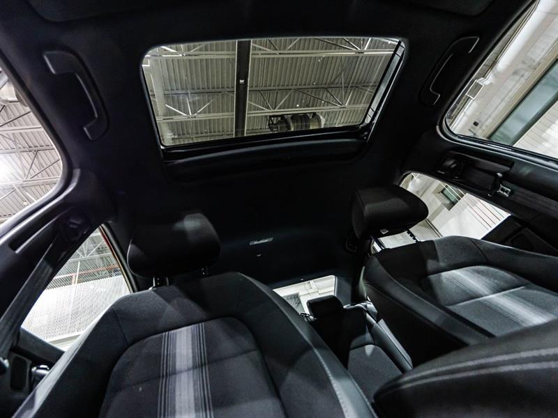 2025 Honda Civic - Image 18