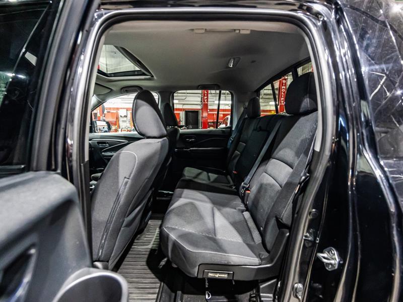 2020 Honda Ridgeline - Image 14