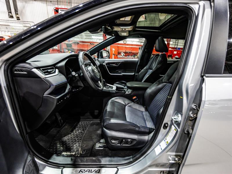 2021 Toyota RAV4 - Image 20