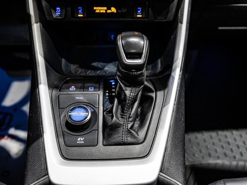 2021 Toyota RAV4 - Image 26
