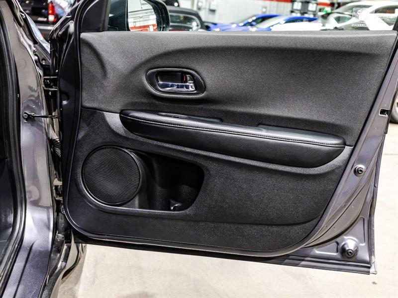 2021 Honda HR-V - Image 16